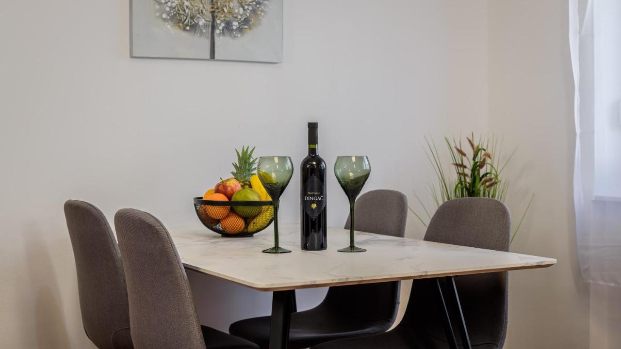 Four Seasons Apartment - Free Parking Zagreb Buitenkant foto