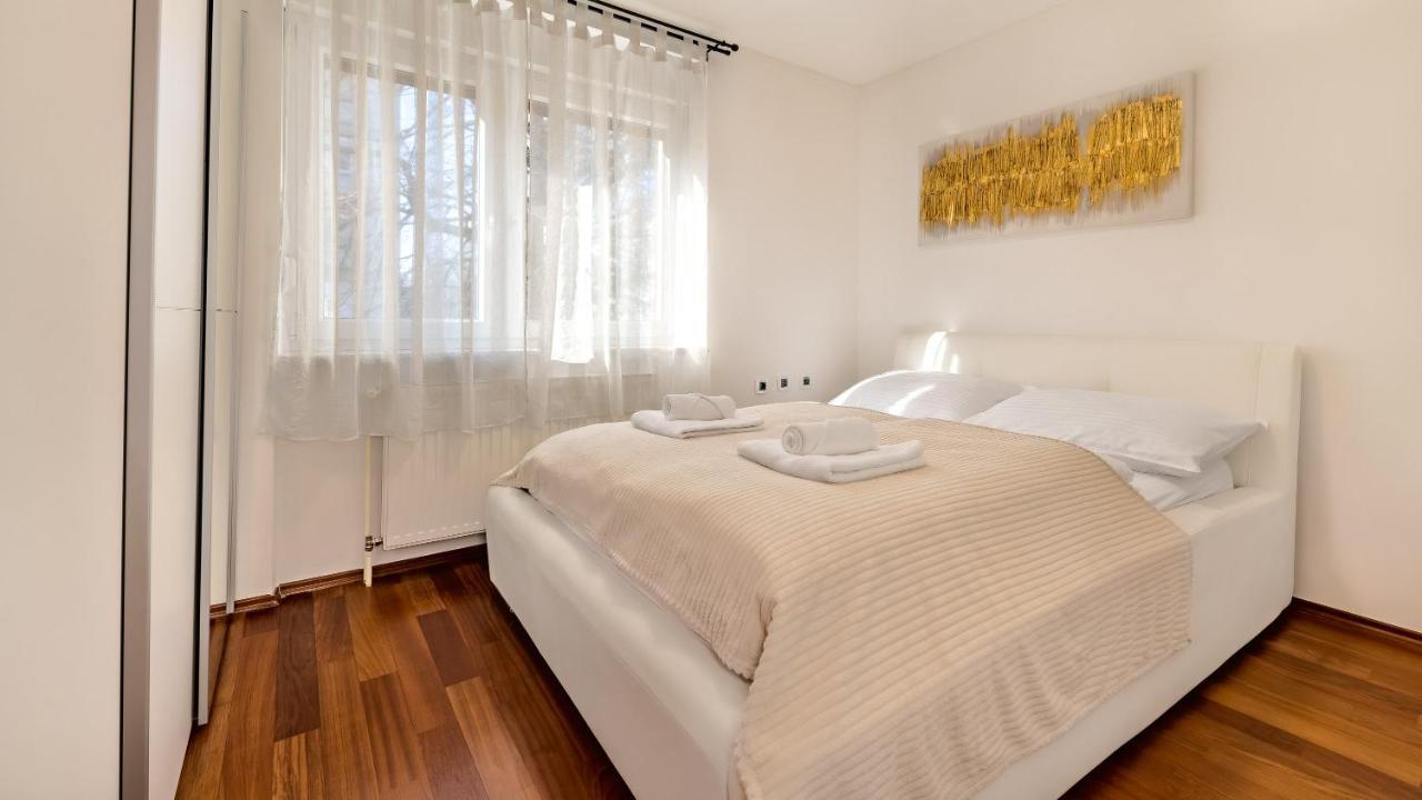 Four Seasons Apartment - Free Parking Zagreb Buitenkant foto